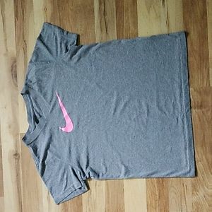 Girls gray and pink Nike athletic t-shirt